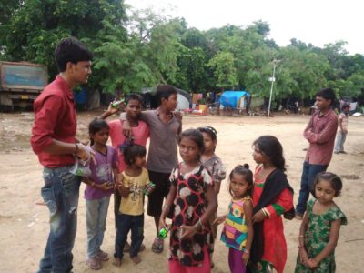 distribution of biscuit packet4